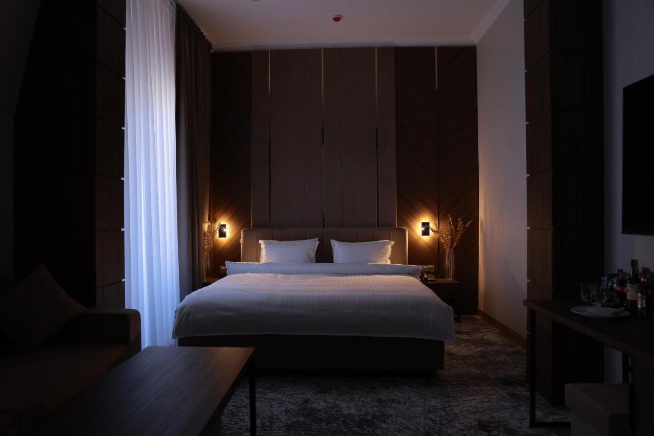Damir Hotel ヌクス エクステリア 写真