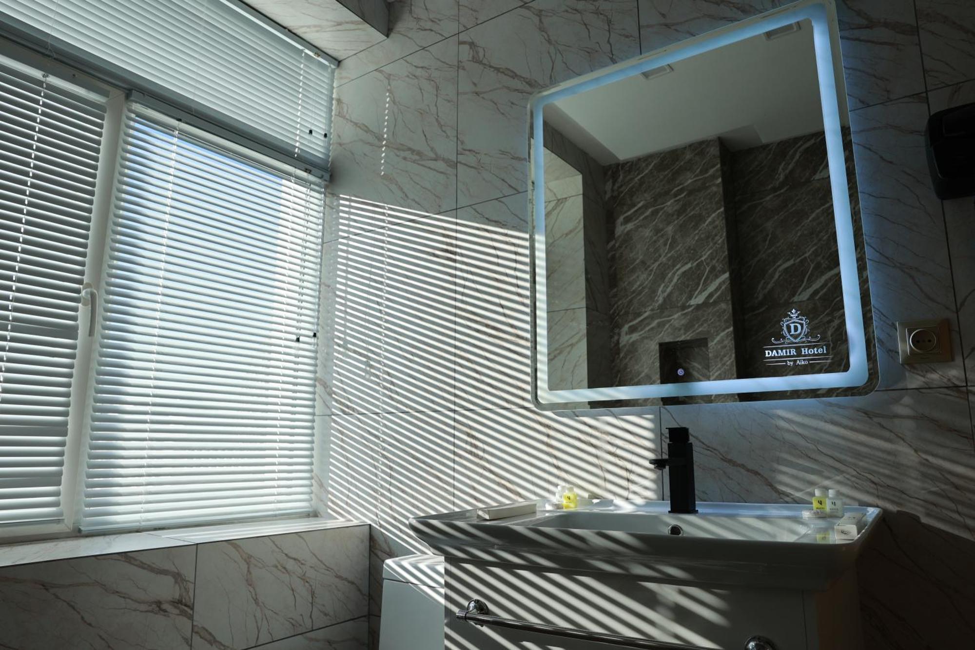 Damir Hotel ヌクス エクステリア 写真